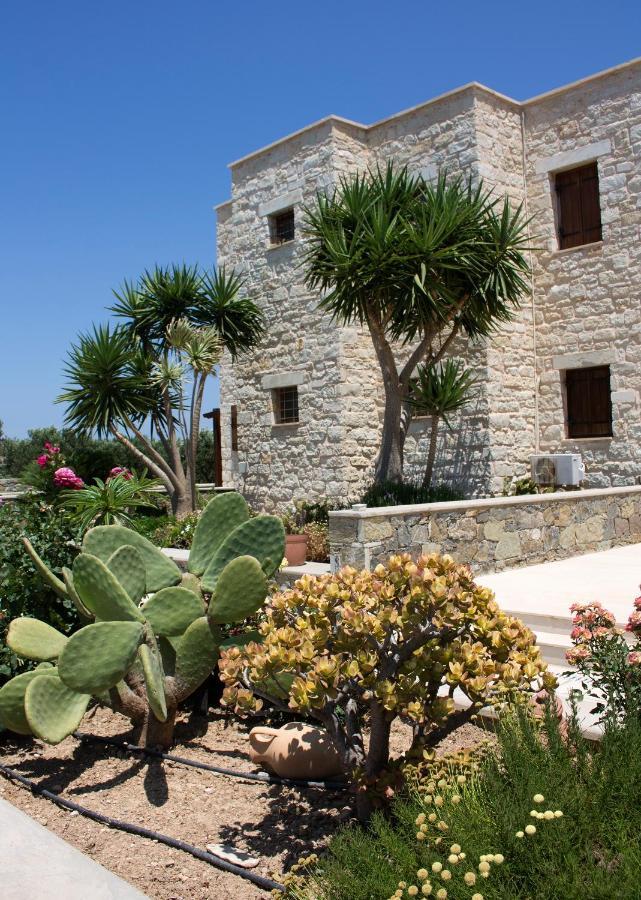 Esperides Stone Houses Palekastro Exterior photo