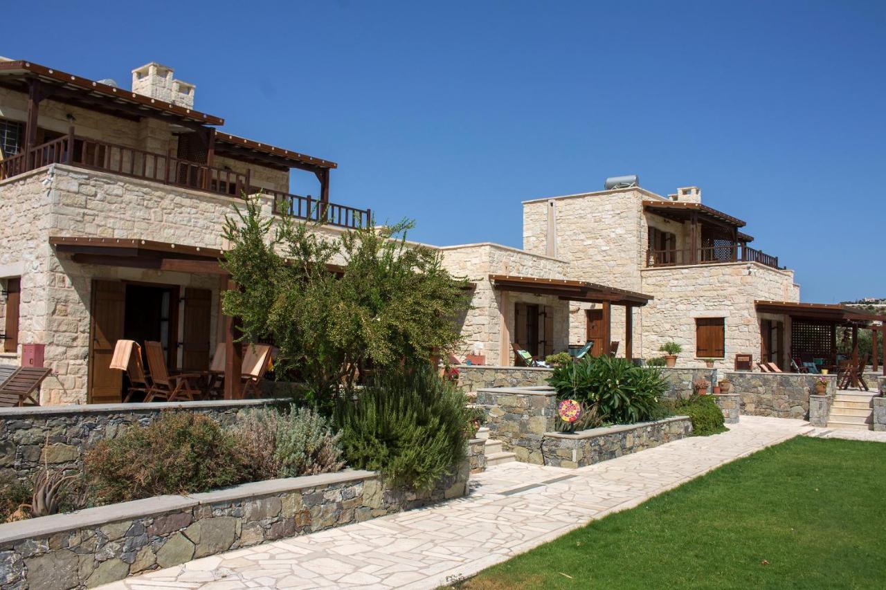 Esperides Stone Houses Palekastro Exterior photo