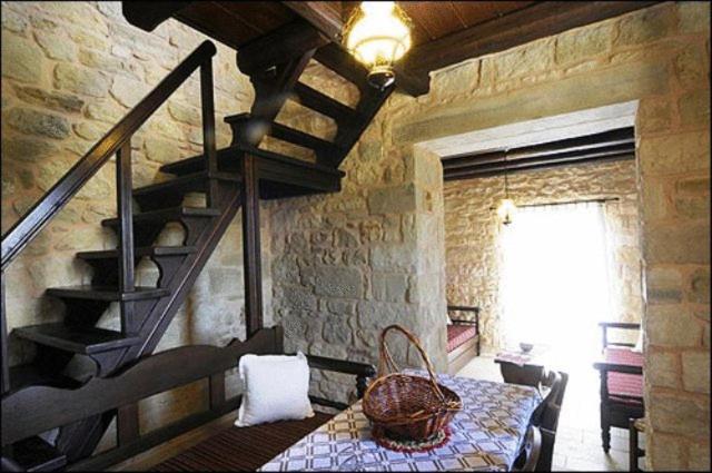 Esperides Stone Houses Palekastro Exterior photo
